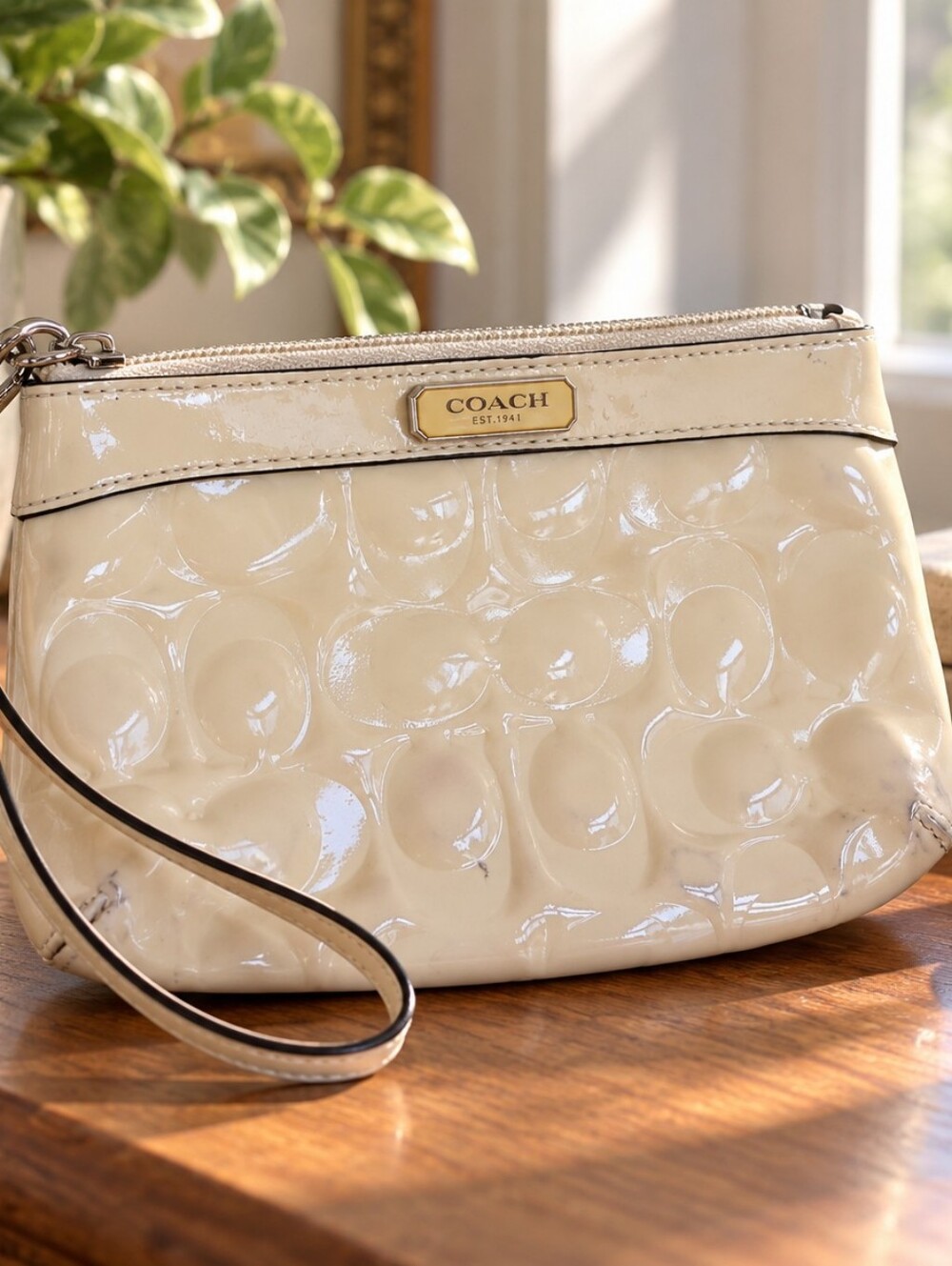Coach Signature C Embossed Patent Leather Wristlet Cream Ivory Y2K